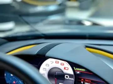 FERRARI Roma - VAT - 1 OWNER - DISPLAY PASS