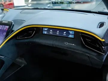 FERRARI Roma - VAT - 1 OWNER - DISPLAY PASS