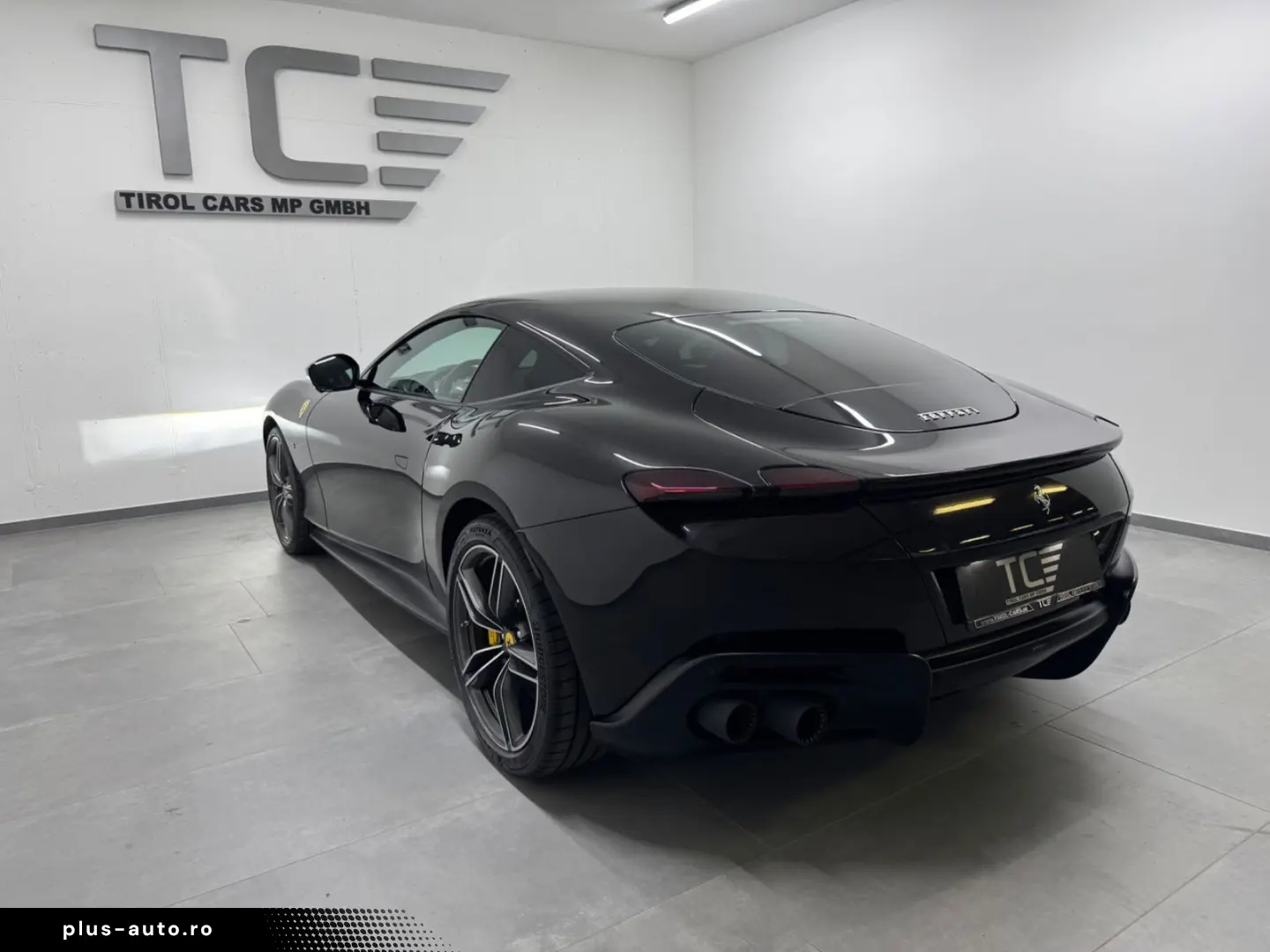 FERRARI Roma 3.9 T V8 DCT  Display  Lüftung