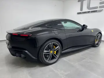 FERRARI Roma 3.9 T V8 DCT  Display  Lüftung