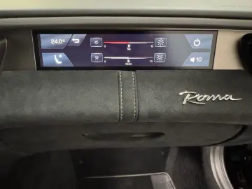 FERRARI Roma 3.9 T V8 DCT  Display  Lüftung