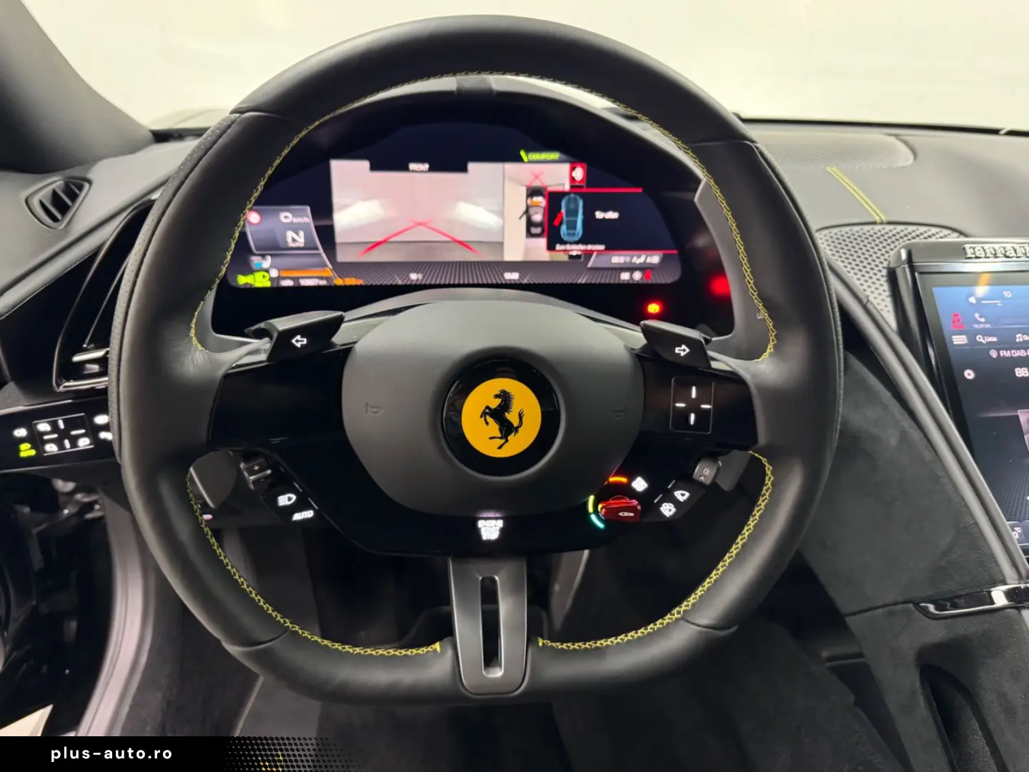 FERRARI Roma 3.9 T V8 DCT  Display  Lüftung