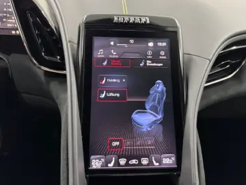 FERRARI Roma 3.9 T V8 DCT  Display  Lüftung