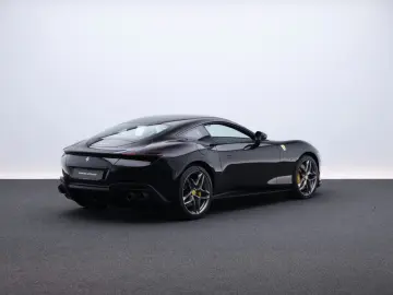 FERRARI Roma      Ferrari Frankfurt