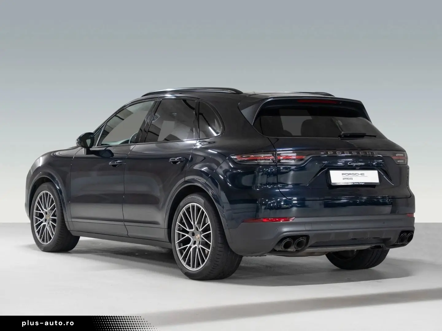 PORSCHE Cayenne 2023 — imagine 3