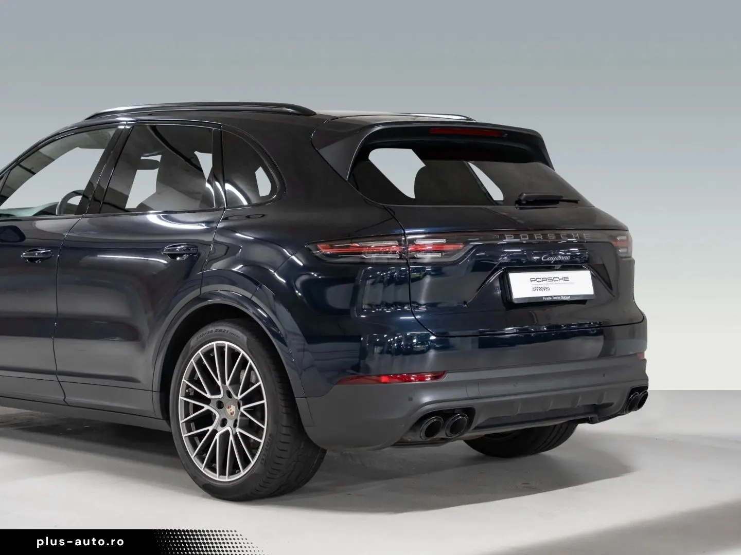 PORSCHE Cayenne 2023 — imagine 11