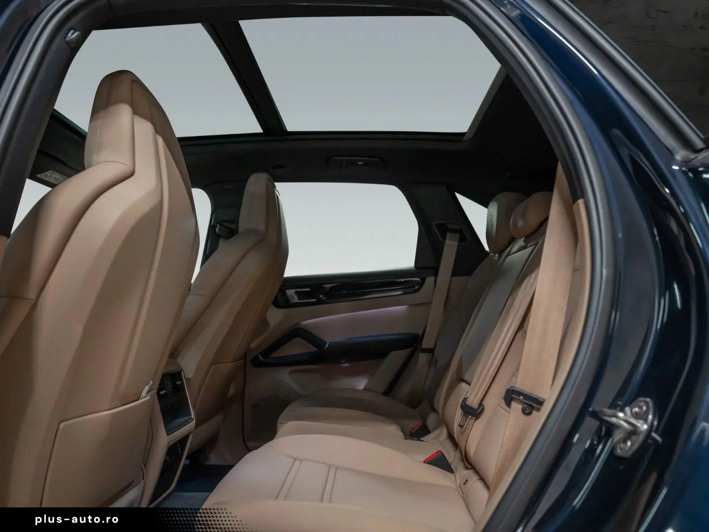 PORSCHE Cayenne 2023 — imagine 17