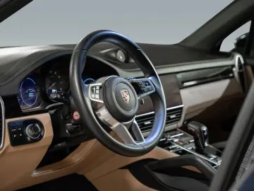 PORSCHE Cayenne Platinum Edition InnoDrive Surround View
