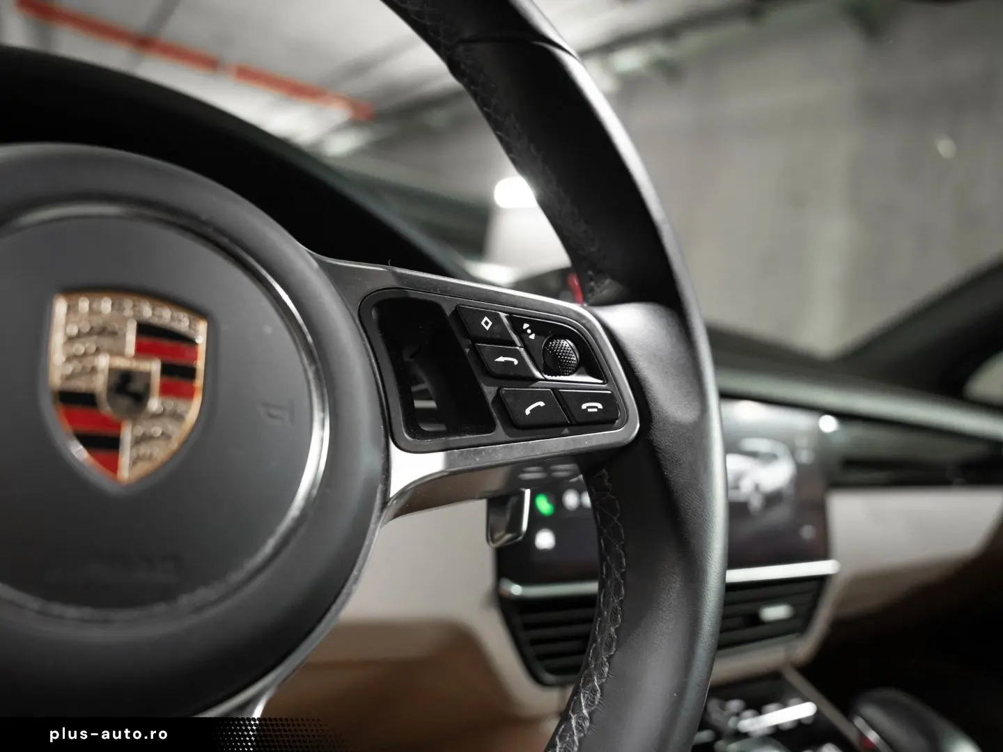 PORSCHE Cayenne 2023 — imagine 30