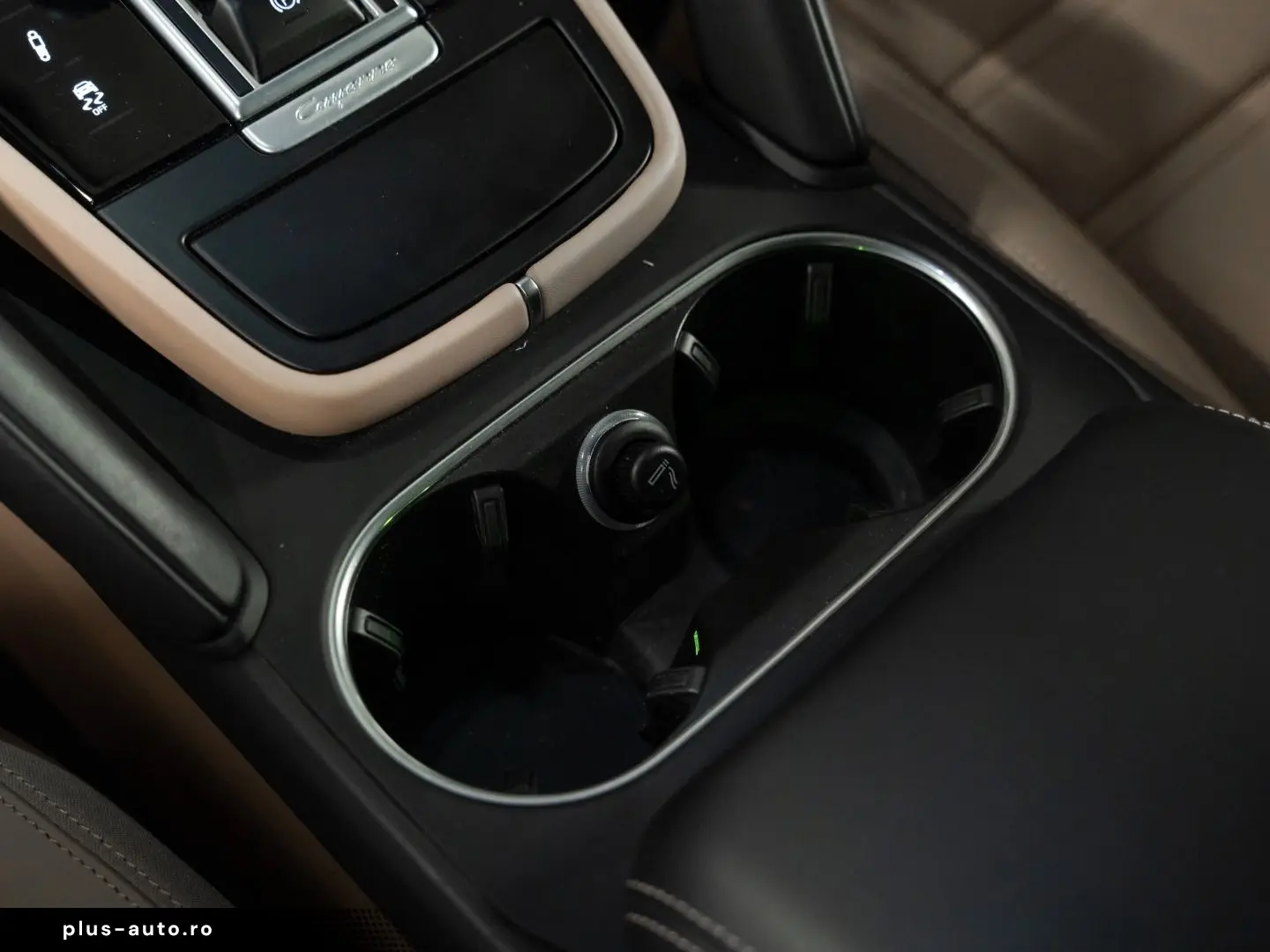 PORSCHE Cayenne 2023 — imagine 33