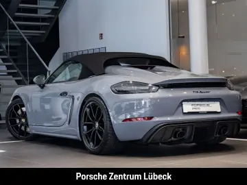 PORSCHE 718 Spyder BOSE Rückfahrkamera Leder nur 5200km