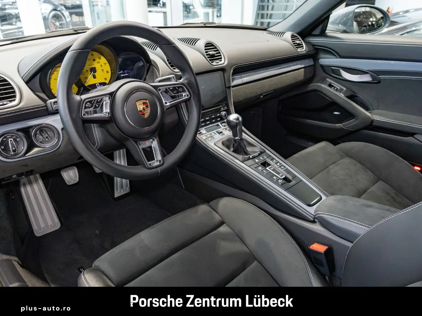 PORSCHE Boxster 2023 — imagine 5