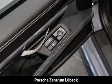 PORSCHE 718 Spyder BOSE Rückfahrkamera Leder nur 5200km
