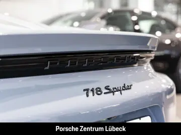 PORSCHE 718 Spyder BOSE Rückfahrkamera Leder nur 5200km