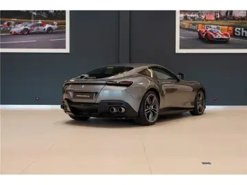 FERRARI Roma V8 4.0 620ch -