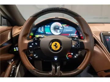 FERRARI Roma V8 4.0 620ch -