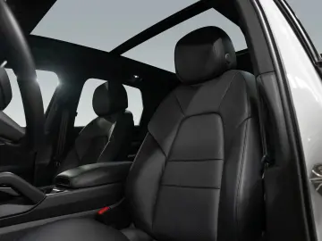 PORSCHE Cayenne HeadUp PASM BOSE Remote ParkAssist
