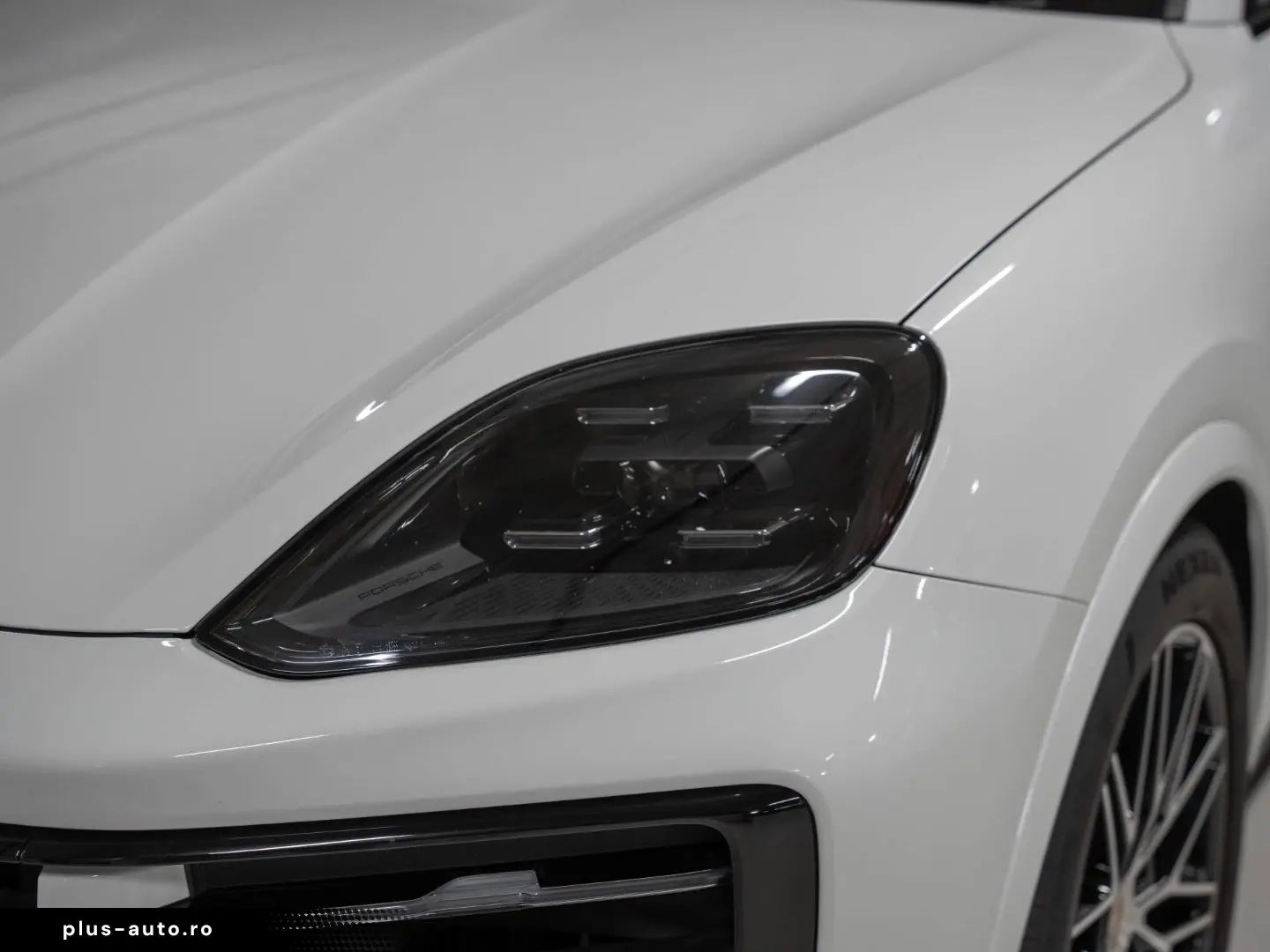 PORSCHE Cayenne HeadUp PASM BOSE Remote ParkAssist