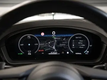 PORSCHE Cayenne HeadUp PASM BOSE Remote ParkAssist