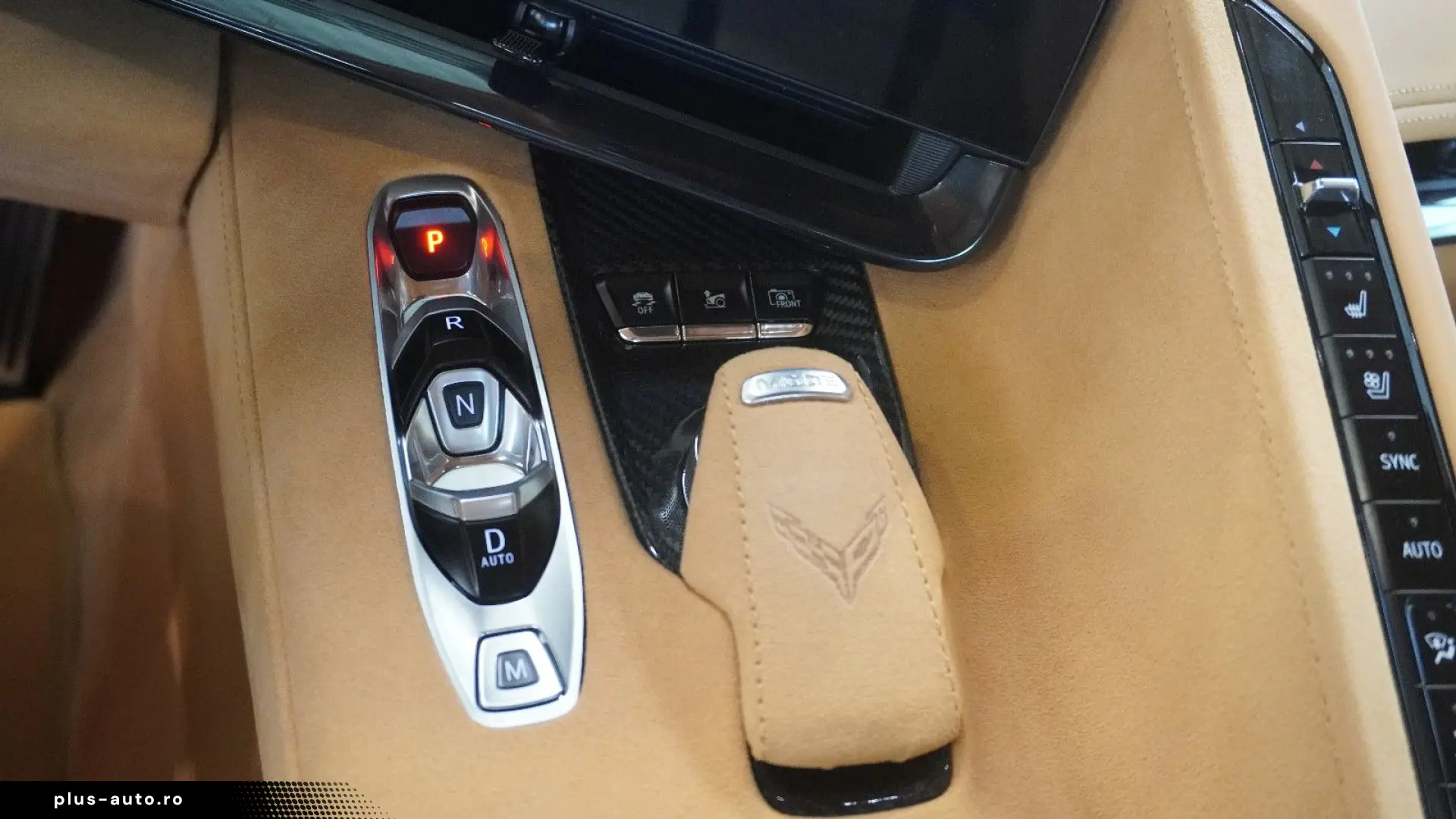 CORVETTE C8 Stingray Cabriolet 3LT Lift MR-RIDE CARBON EU