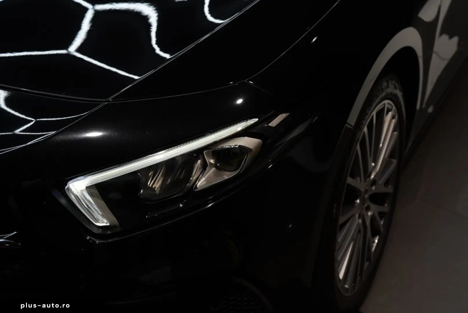 MERCEDES-BENZ A 200 d Limousine 4Matic CAM AMBIENTE