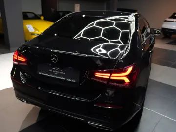 MERCEDES-BENZ A 200 d Limousine 4Matic CAM AMBIENTE