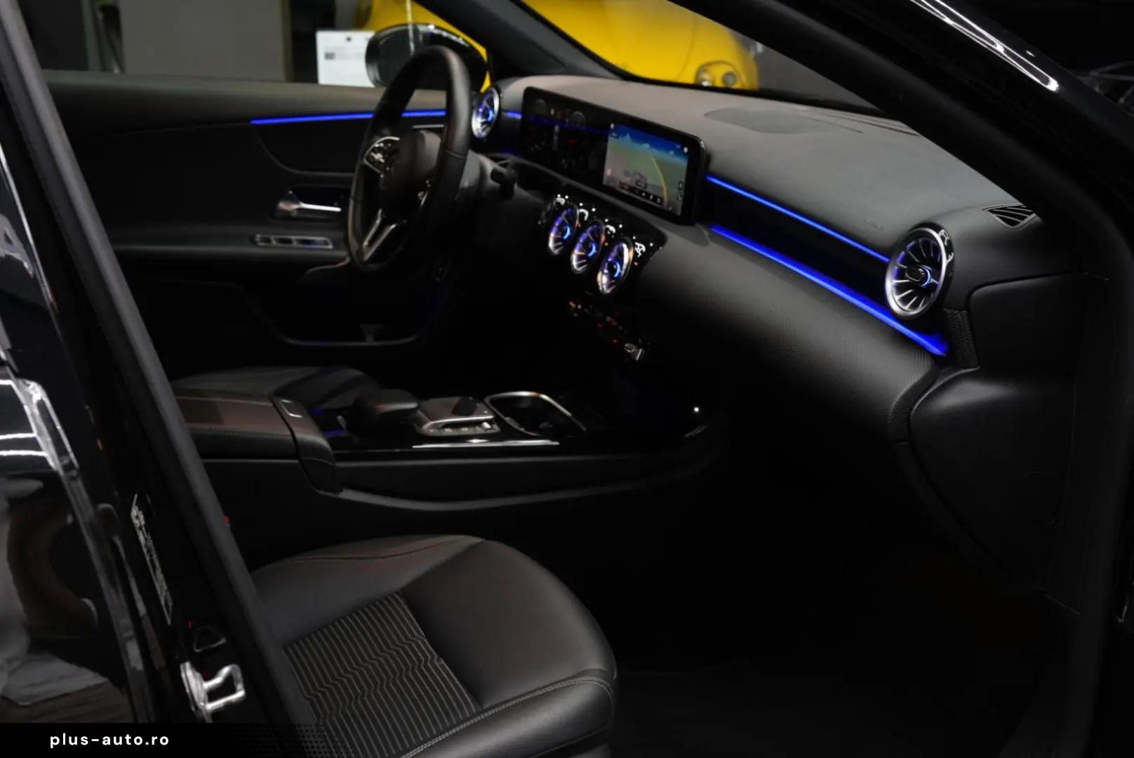 MERCEDES-BENZ A 200 d Limousine 4Matic CAM AMBIENTE