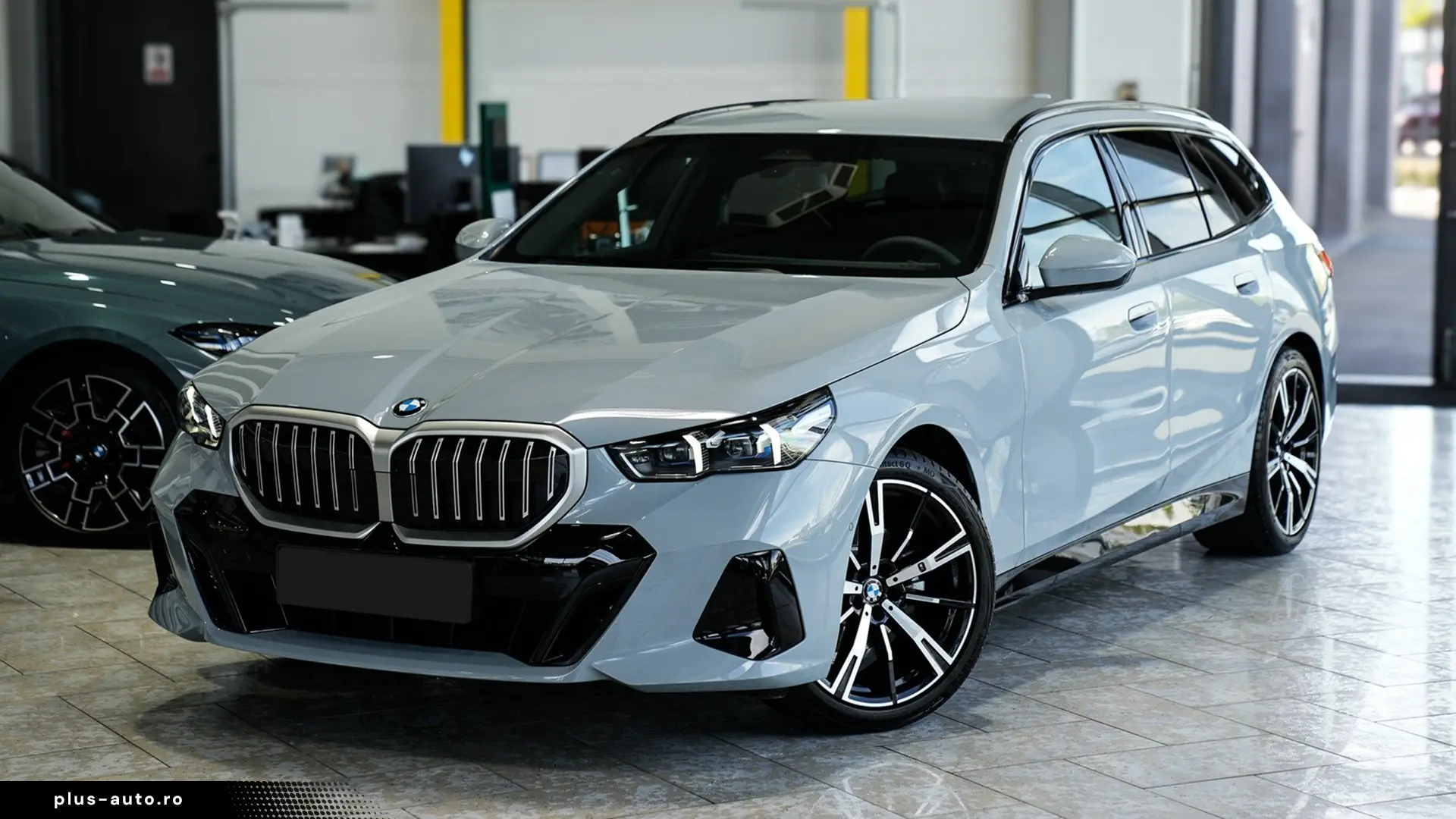 BMW 520d xDrive M Sport Touring   Finanțare Leasing