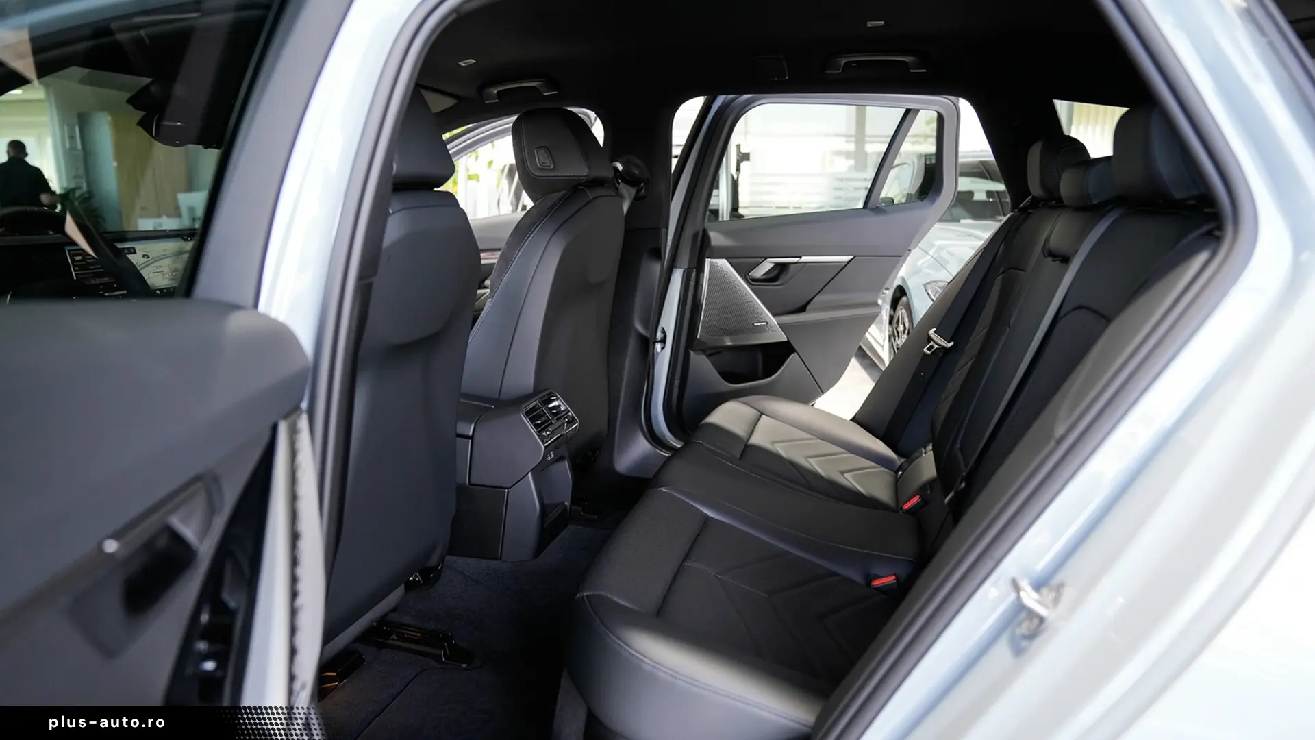BMW 5 Series 2025 — imagine 19