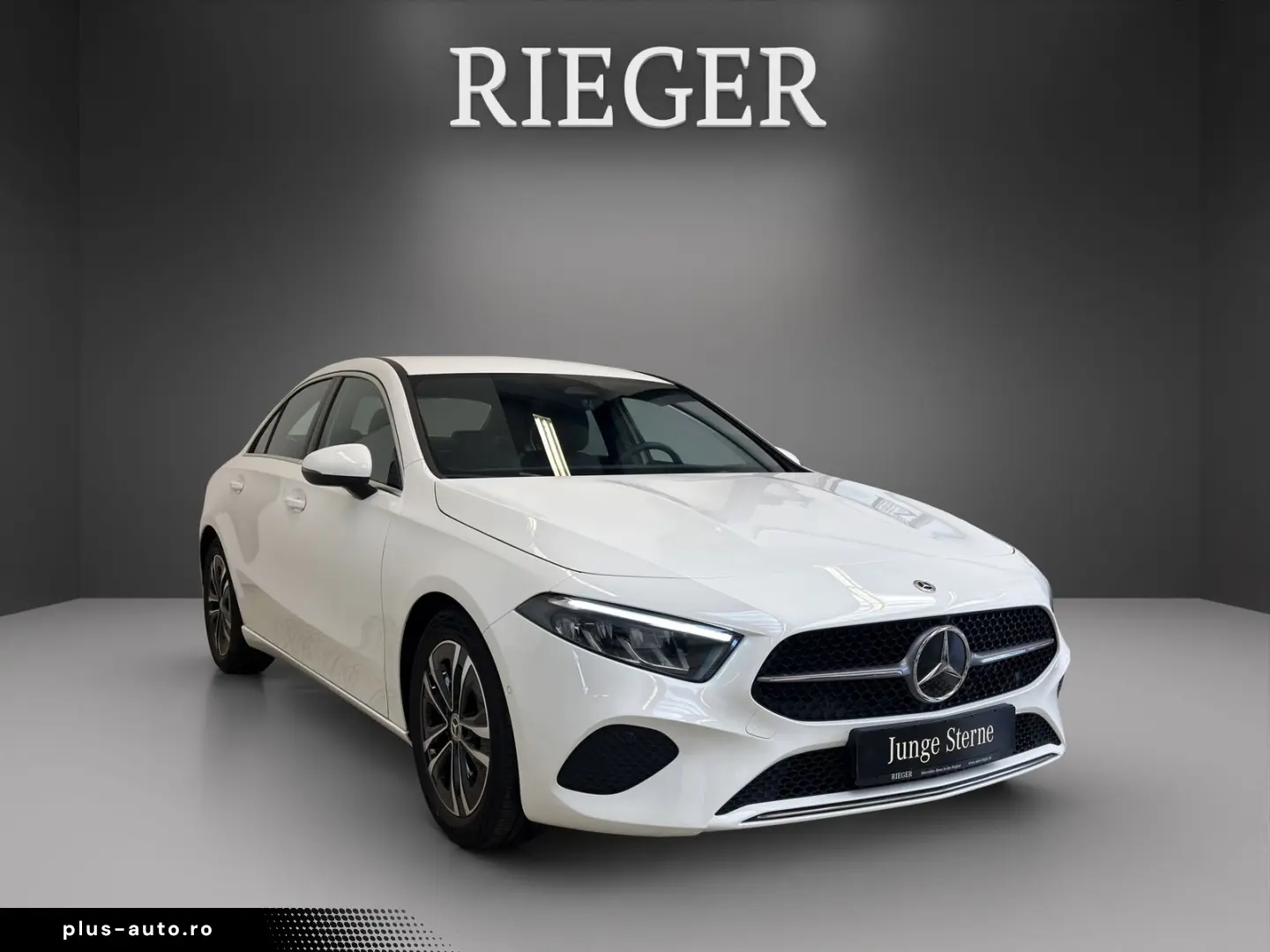 MERCEDES-BENZ A 180 d Limousine LED SHZ Totwinkel MB&hellip;