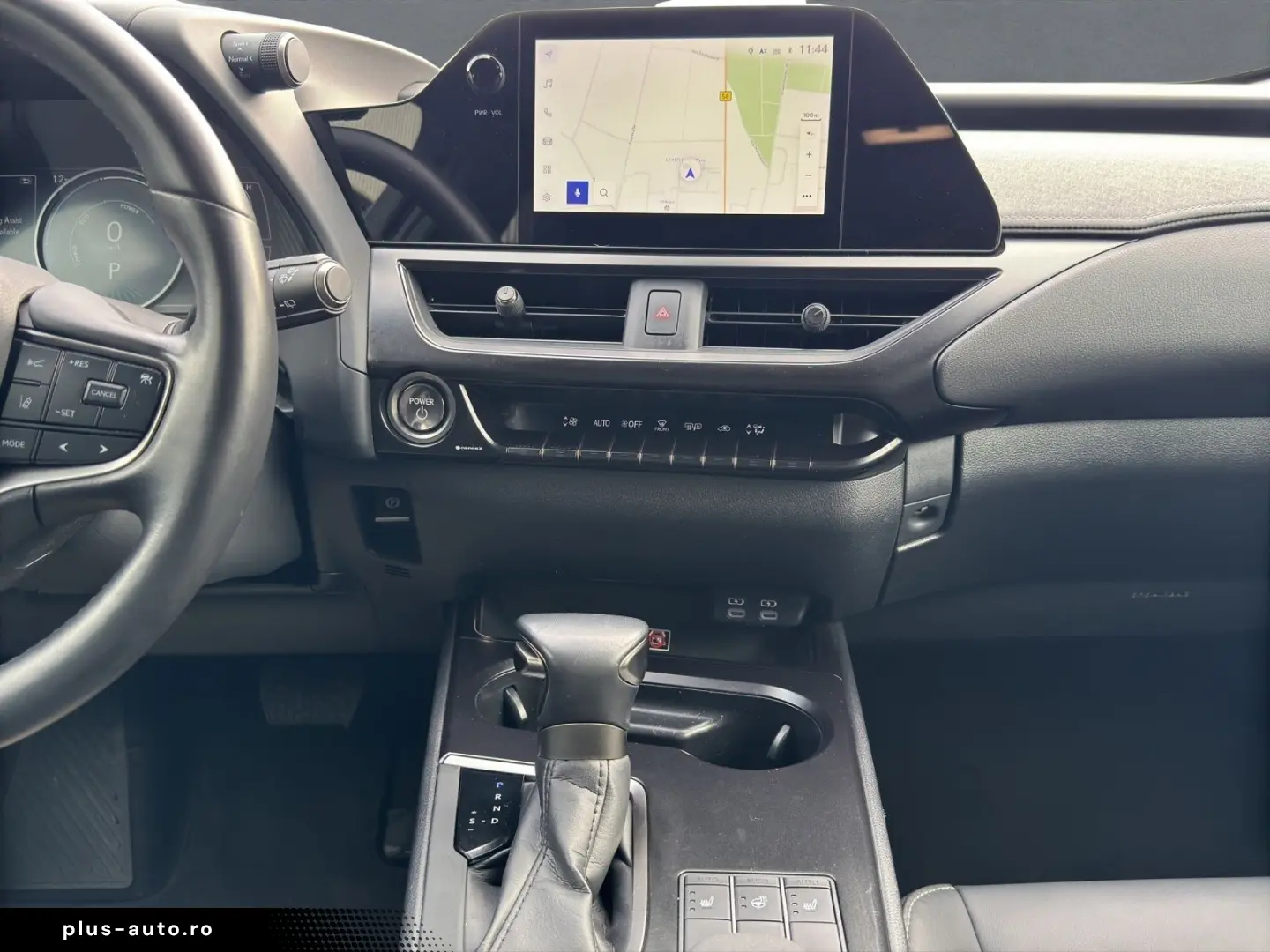 LEXUS UX 250h F-SPORT-D 1.HD ALLW.REIF   15J-GARANTIE