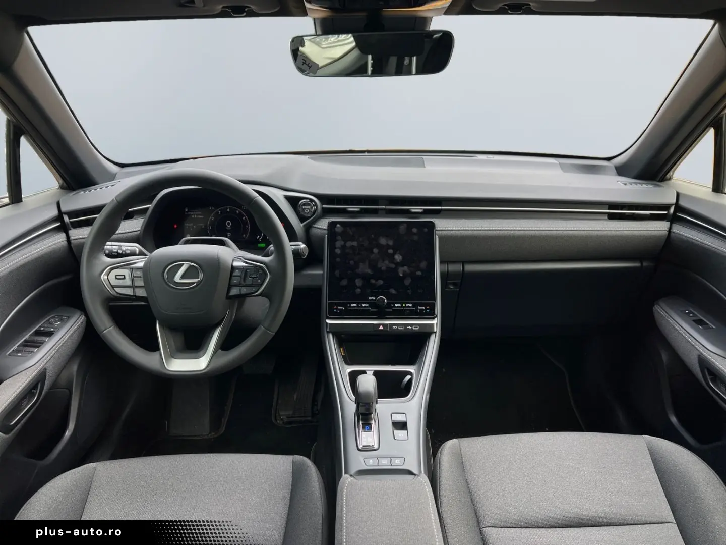 LEXUS LBX 2025 — imagine 7