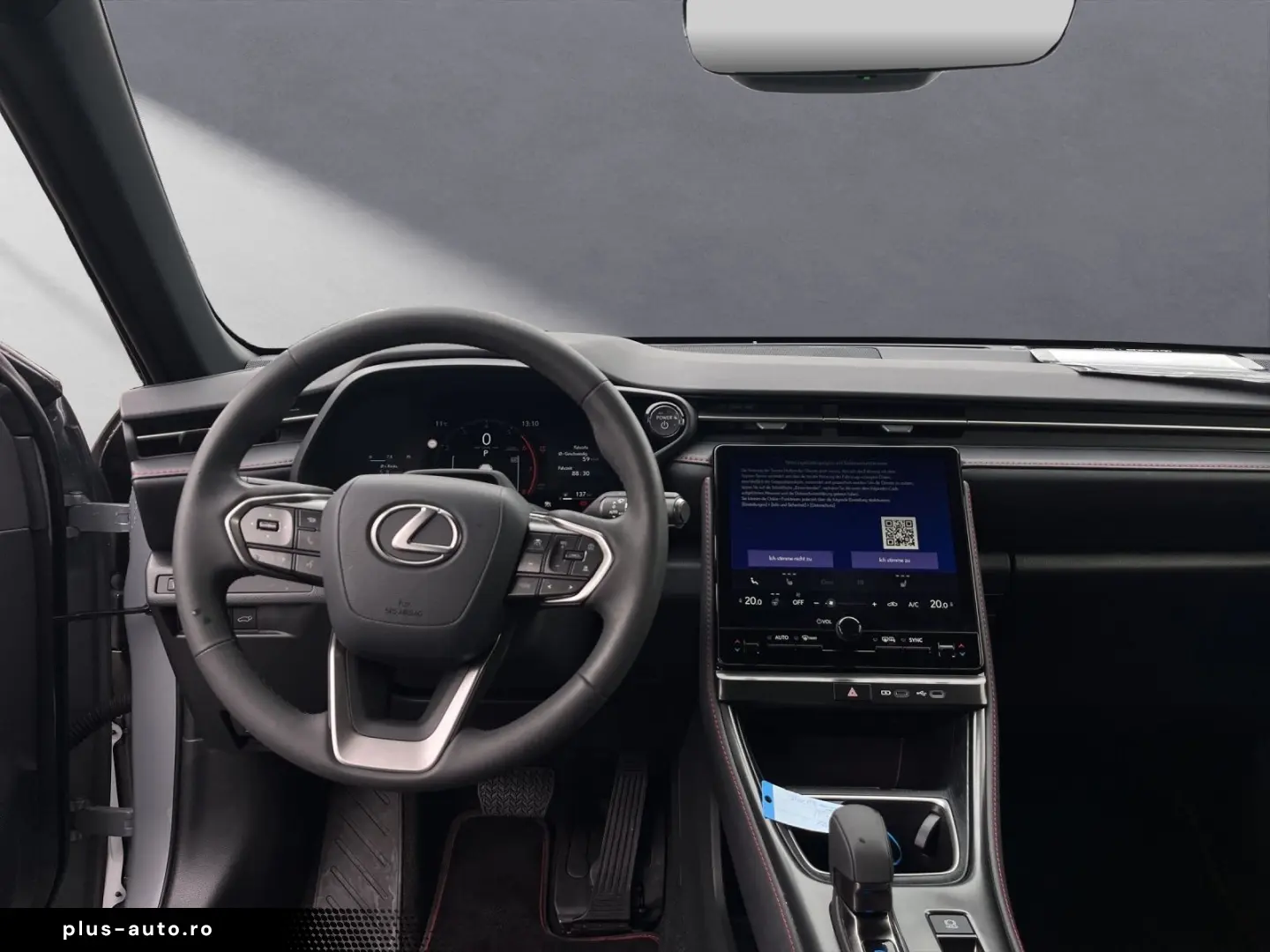 LEXUS LBX 2024 — imagine 13