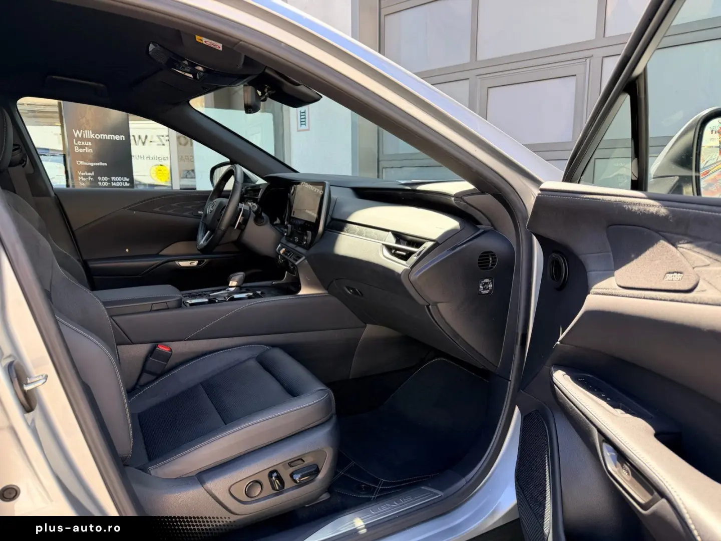 LEXUS RX 2023 — imagine 6