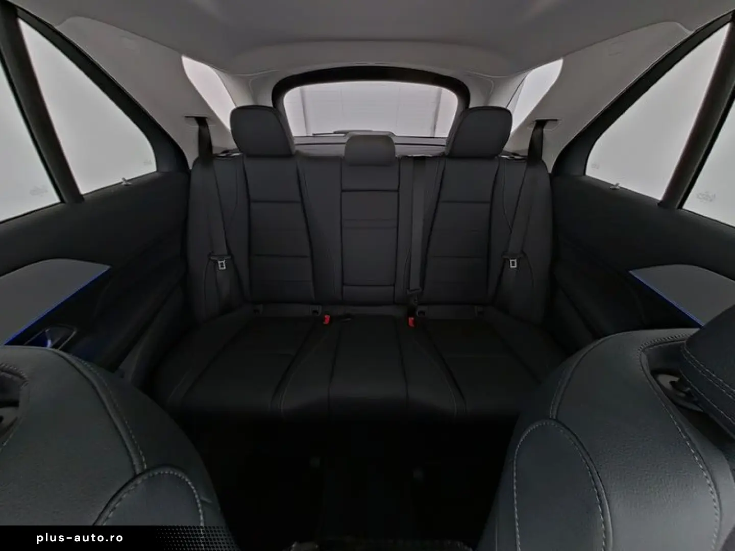MERCEDES-BENZ GLE 2025 — imagine 9