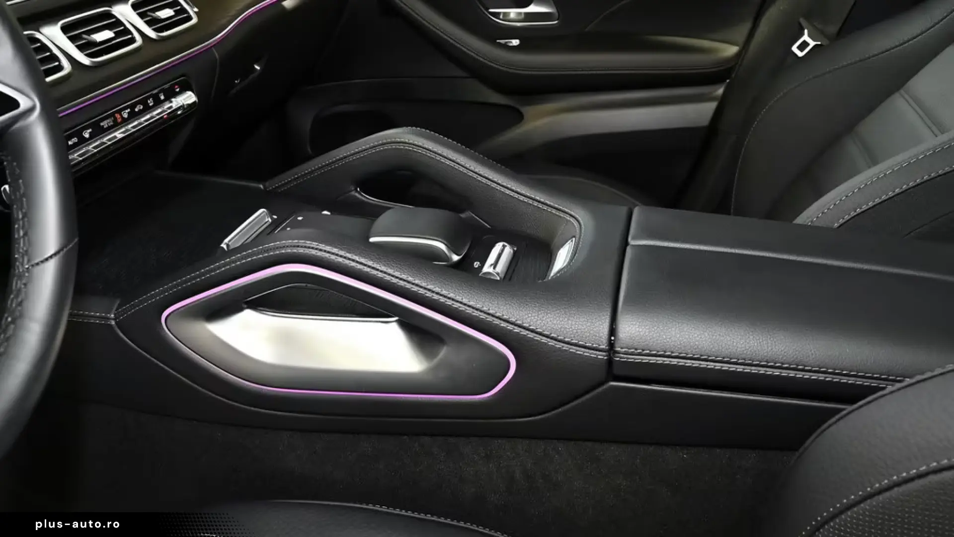 MERCEDES-BENZ GLE 2025 — imagine 9