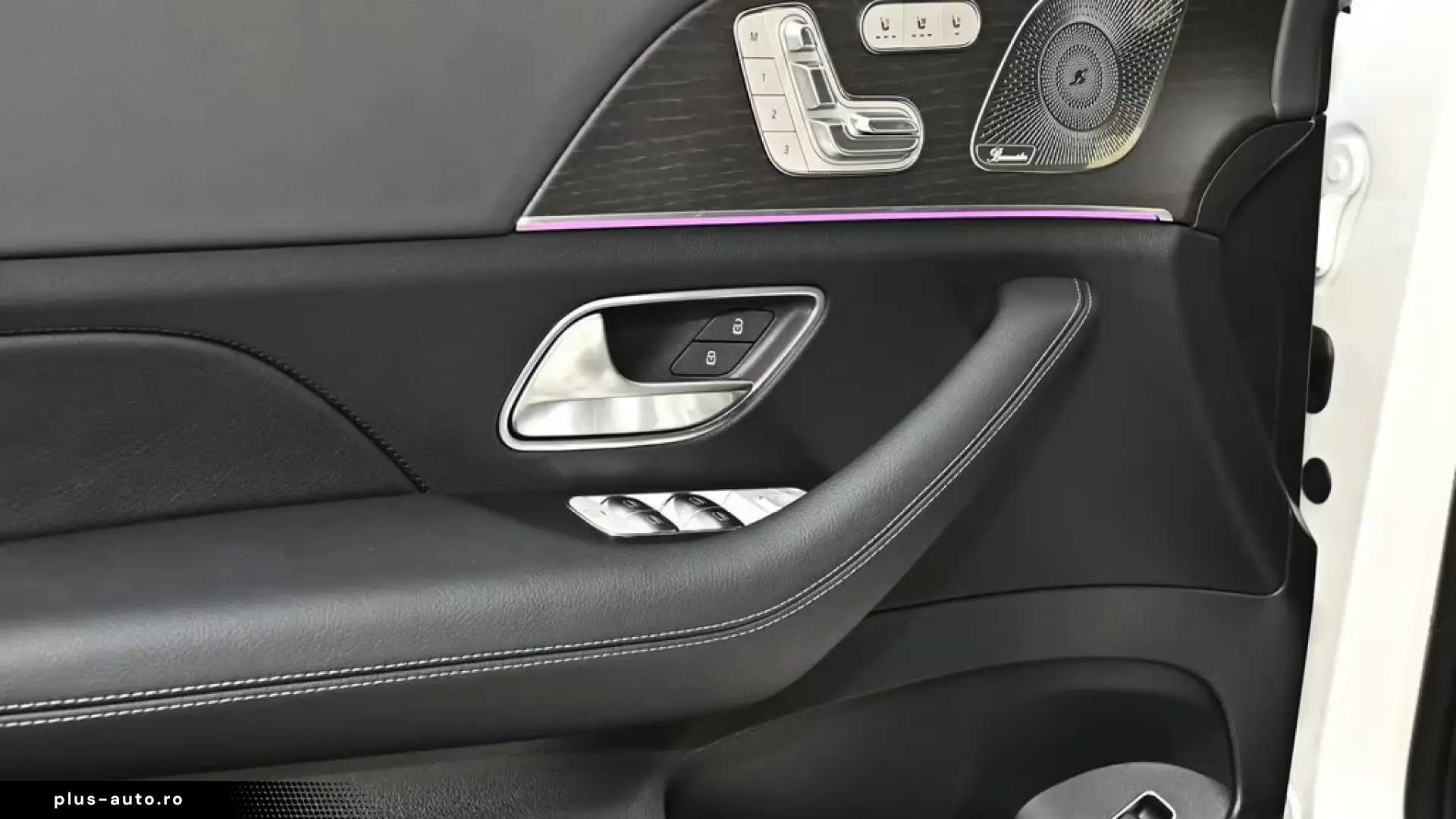 MERCEDES-BENZ GLE 2025 — imagine 10