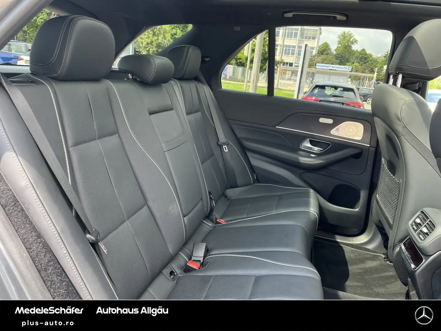 MERCEDES-BENZ GLE 2024 — imagine 15