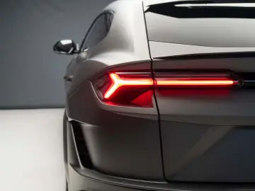 Lamborghini Urus S