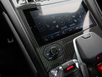 Lamborghini Urus S