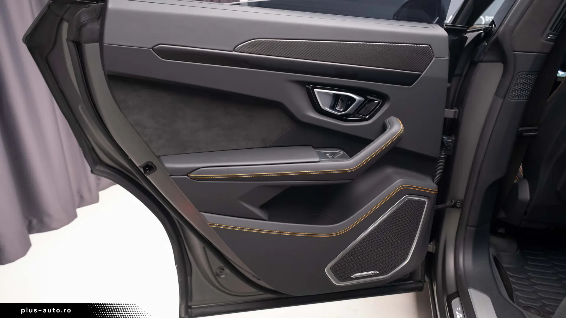 Lamborghini Urus S