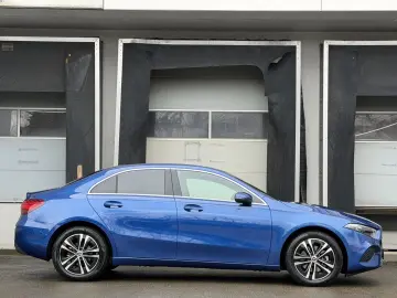 MERCEDES-BENZ A 180 d Limousine Progressive LED MBUX