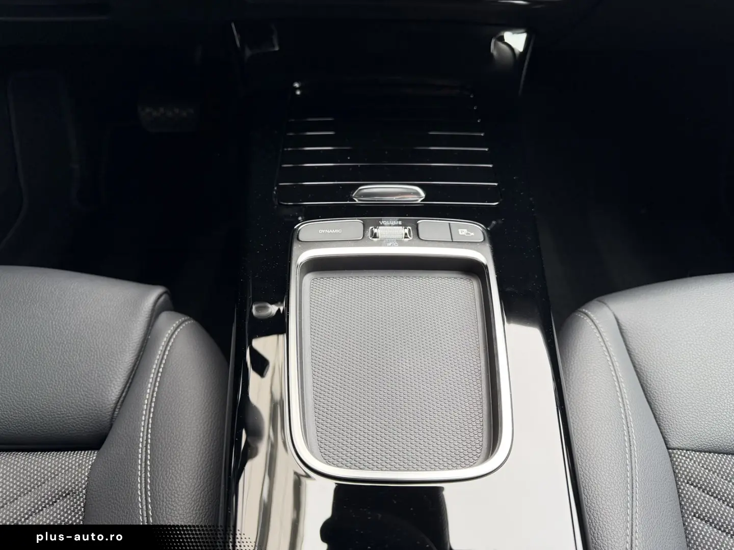 MERCEDES-BENZ A 180 d Limousine Progressive LED MBUX