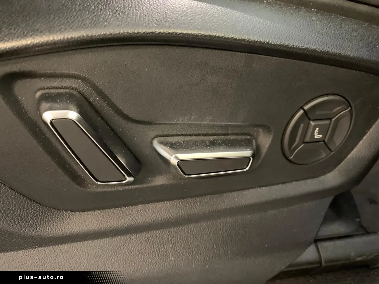AUDI Q7 2023 — imagine 5