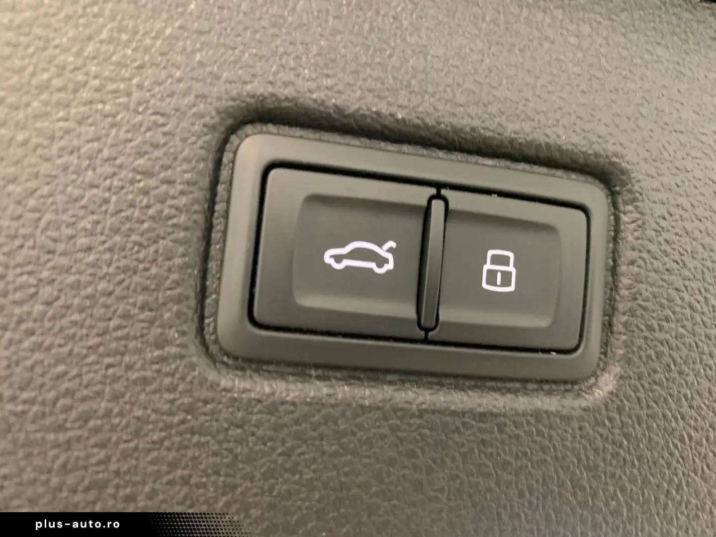 AUDI Q7 2023 — imagine 9