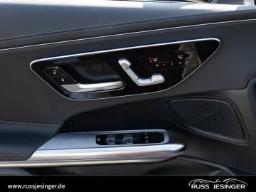MERCEDES-BENZ CLE 200 Cabrio AMG Line  360 Memo KeyG…
