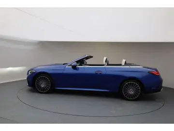 MERCEDES-BENZ CLE 200 Cabrio AMG PremiumPlus Massage…