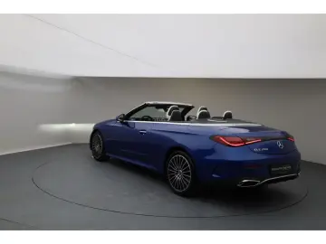 MERCEDES-BENZ CLE 200 Cabrio AMG PremiumPlus Massage…