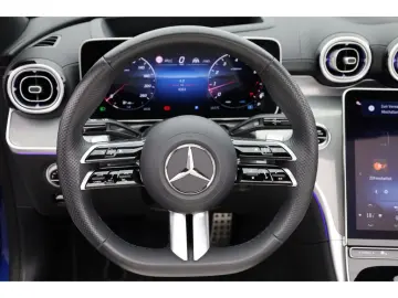 MERCEDES-BENZ CLE 200 Cabrio AMG PremiumPlus Massage…