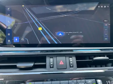 LEXUS ES 300 h Business Line  Bi-LED ACC PDC GSD Navi
